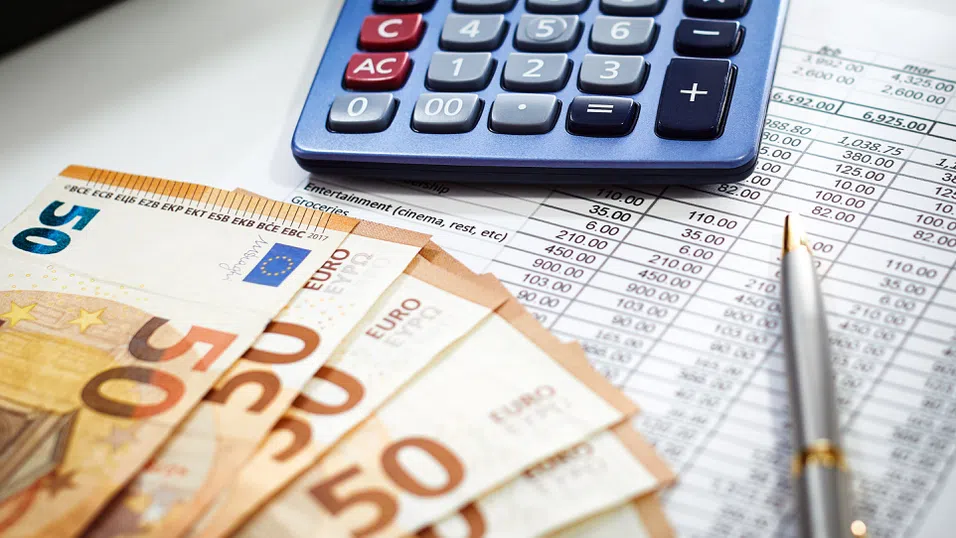 ИПИ: Правителството иска да харчи много и вдига още повече най-високия данък