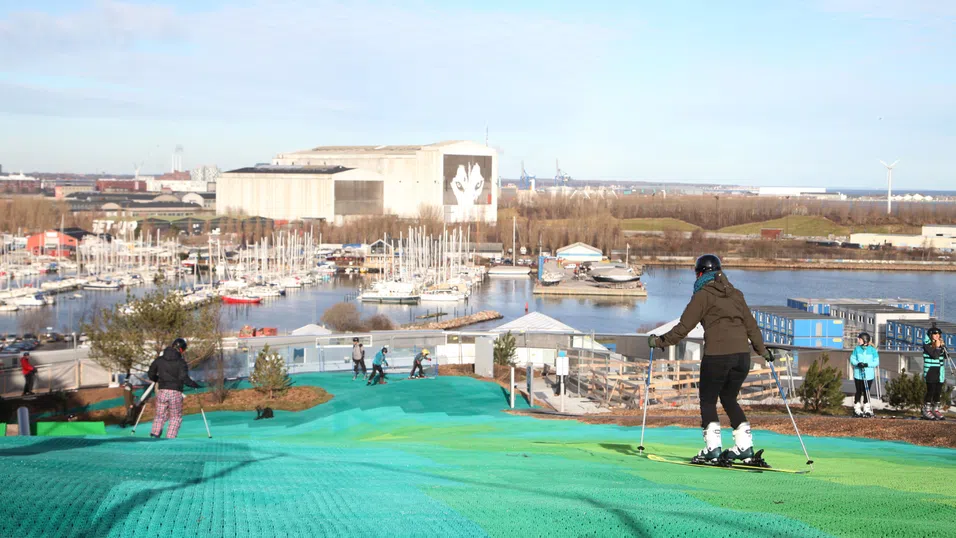 Сухи писти. Това ли е бъдещето на ските?