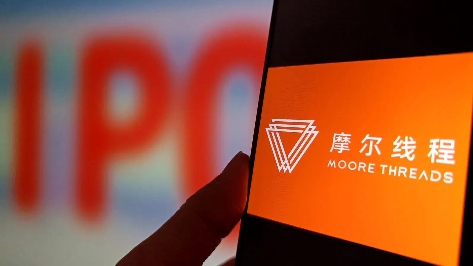 Огромен ръст на свързаните с AI първични публични предлагания в Китай. Партито обаче е недостъпно за чужденци