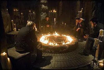 Готови ли сте да заложите душата си срещу паричен заем?