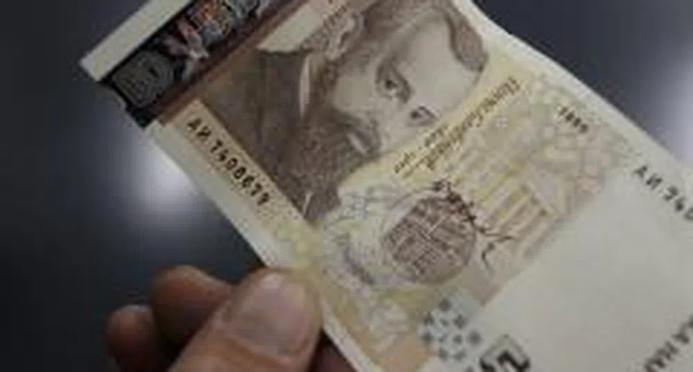 Увеличават здравната вноска с 2%