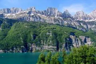 Газпром и Ени регистрираха в Швейцария компания за реализацията на "Южен поток"