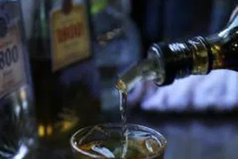 ВАС потвърди решение на КЗК за забранени споразумения между вносители на алкохол