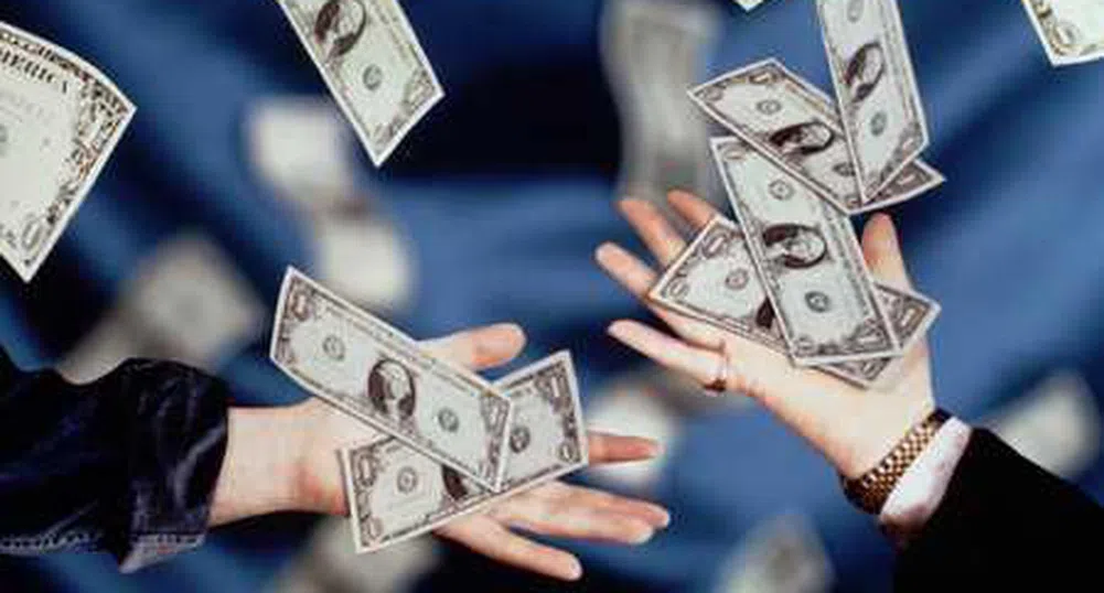 Най-богатите хора обедняха заради кризата