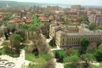 Хотелиери във Варна отчитат недостиг на спасители