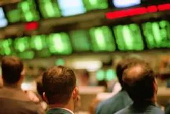 Dow Jones падна под 8 000 пункта, S&P с петгодишен минимум