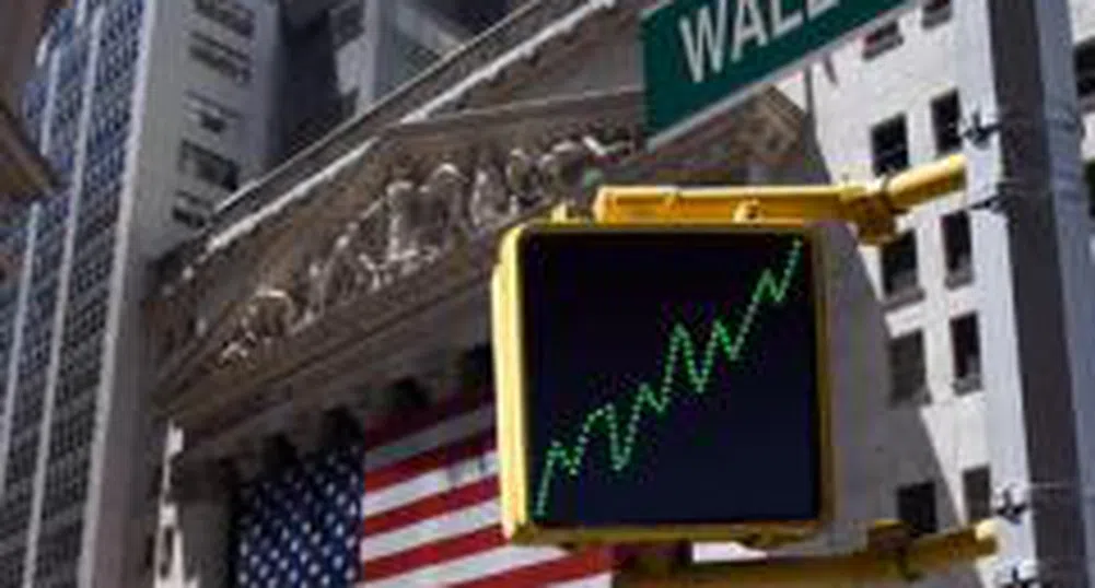 Разнопосочен край на седмицата на Уолстрийт