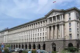 Три краткосрочни приоритети пред правителството