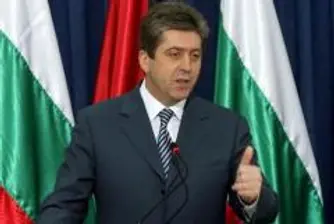 Първанов: Трябва да създадем буфери за реалната икономика