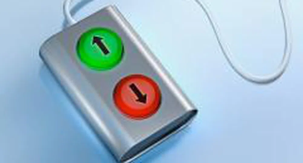 Рязък скок на индексите в първите минути на новата търговска седмица