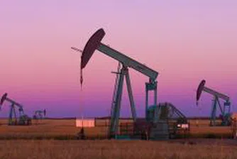 Петролът с нов рекорд над 126 долара за барел