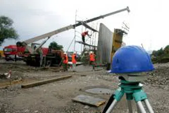 Кабинетът даде 307 млн. лв. на Гагаузов и пътния фонд