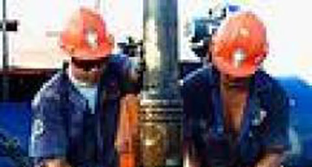 Петролът стартира седмицата с понижение