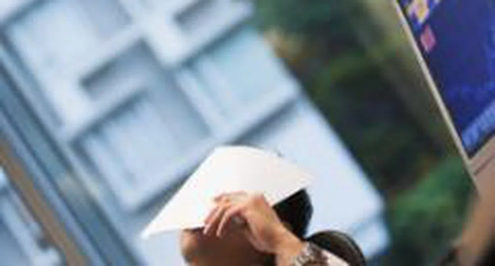 BG40 Hits Lowest Since May 2007