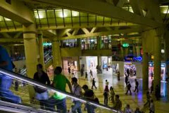 Над 700 фирми се представят на Стройко