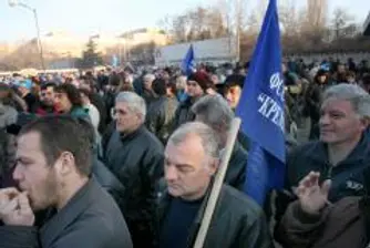 Петър Димитров свиква заседание за ситуацията в "Кремиковци"