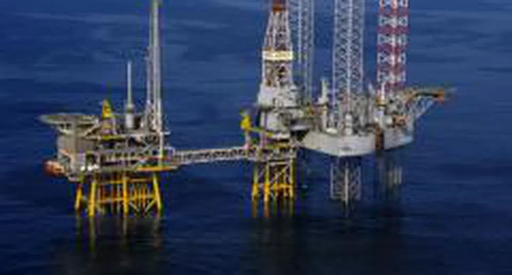 Увеличиха данъчната тежест за най-големите петролни компании в САЩ