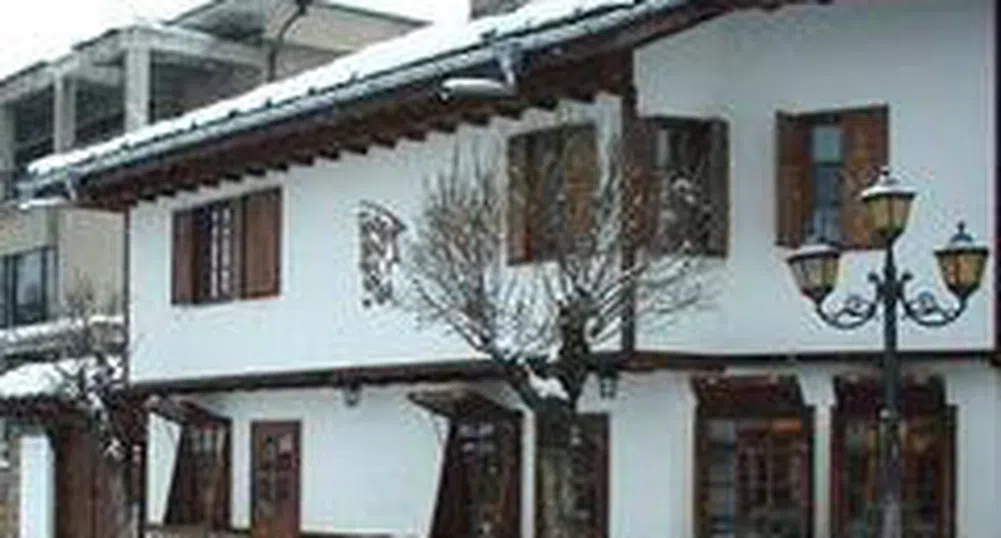 Art-M – Visit The Town of Art