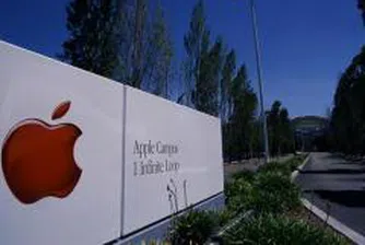 Негативни прогнози доведоха до спад с 10% при акциите на Apple