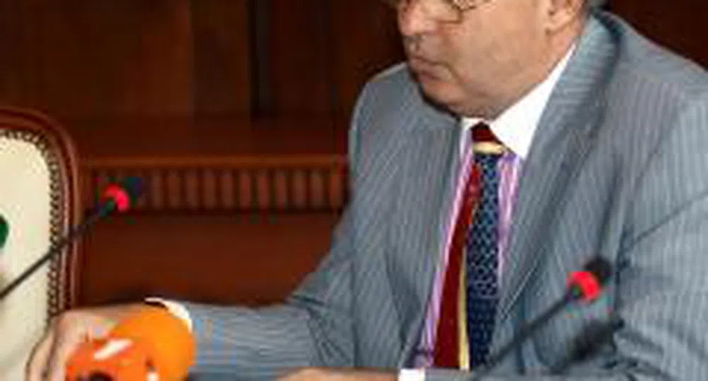 Тадаръков подаде оставка