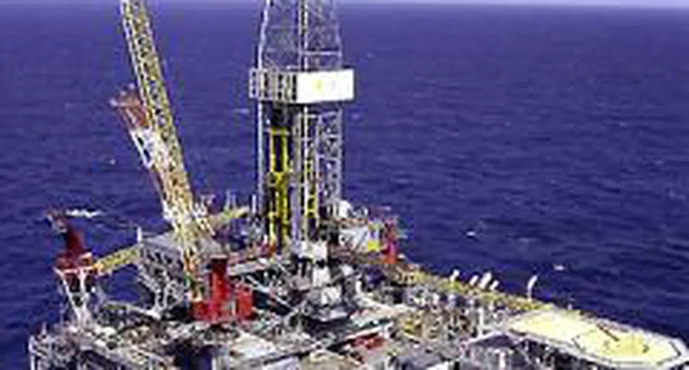 Петролът с нов рекорд близо до 121 долара за барел