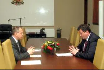 Transport Minister Moutafchiev Dismisses Bulgarian State Railways CEO Oleg Petkov