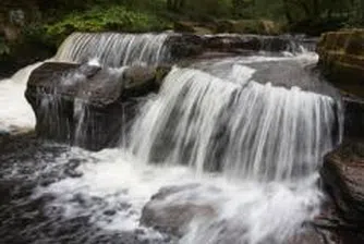 Продължава наблюдението на нивото на реките след падналите обилни валежи