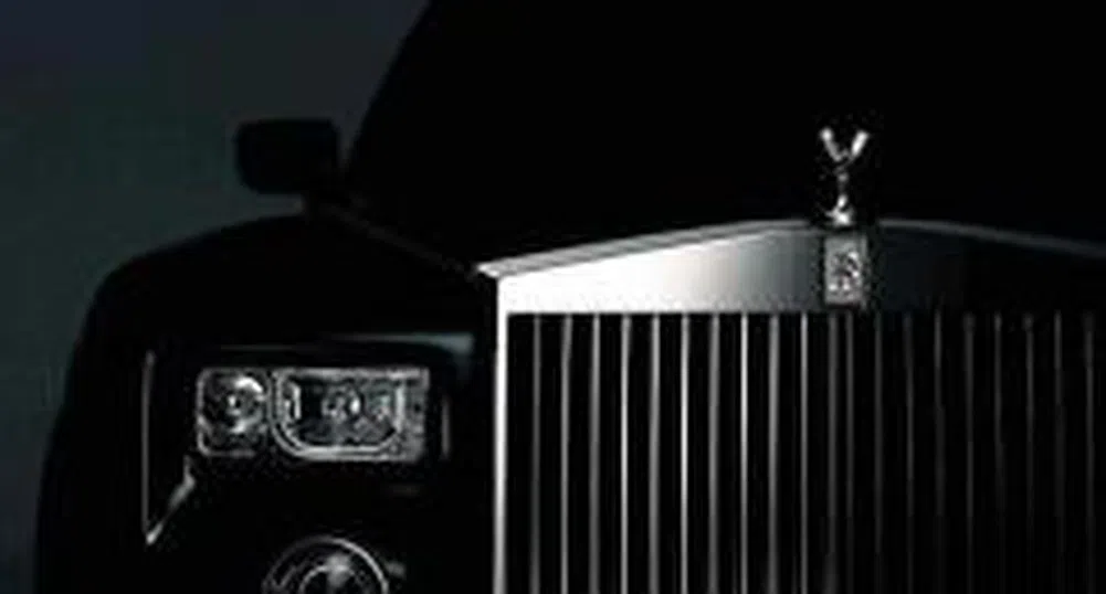 Дилърите на Ролс-Ройс спряха да приемат нови поръчки заради свръх търсене