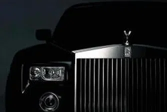 Дилърите на Ролс-Ройс спряха да приемат нови поръчки заради свръх търсене
