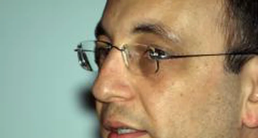 В половината министерства не е извършено 12% съкращение на служители