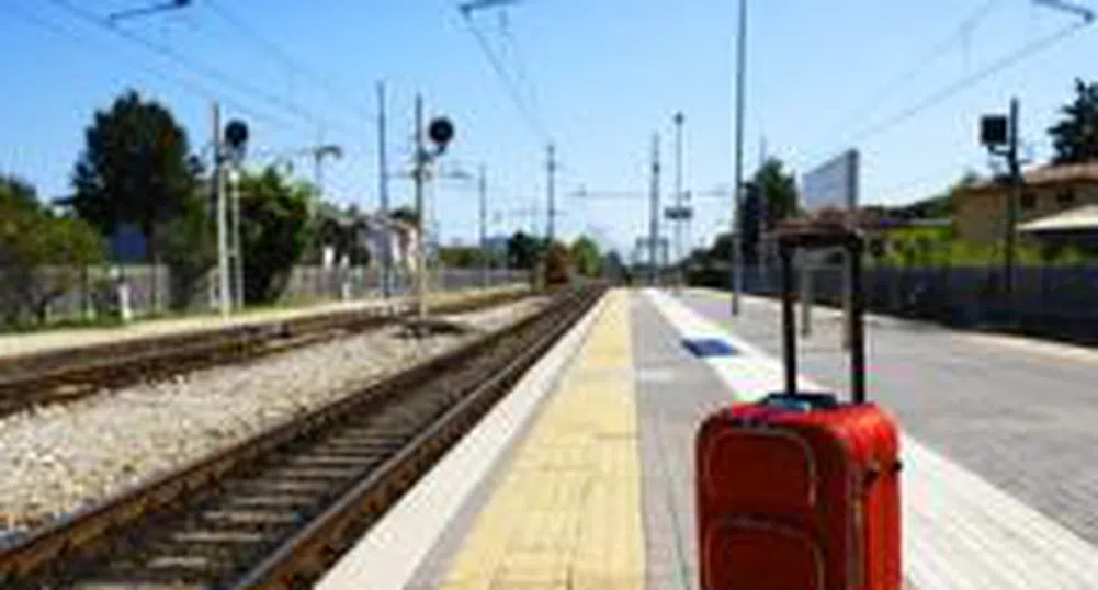 Клиентите на БДЖ плащат свръхбагаж от днес