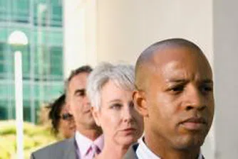 Моникомп България спечели обществената поръчка за “управление на опашките”