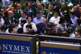 Високата цена на петрола се дължи на грешни прогнози на спекуланти от Уолстрийт