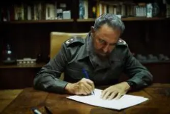 Кастро: Обама няма да промени нищо в САЩ