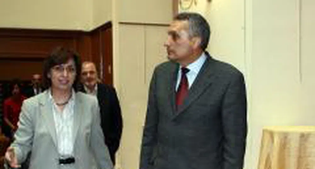 При негативен доклад на ЕК за България ДСБ ще поиска вот на недоверие към правителство