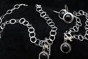 Пазарът на луксозни стоки ще се възстанови през 2011 г.