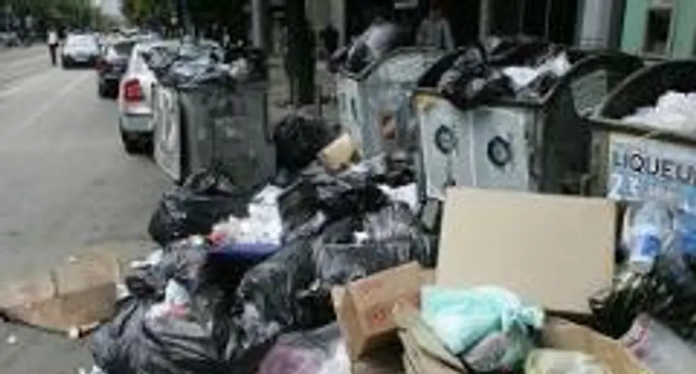 Столичната община обяви новия чистач