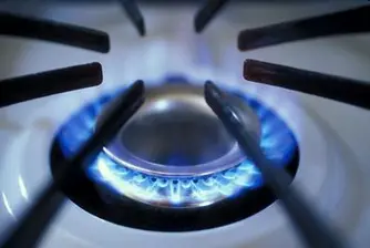 Булгаргаз утре спира газа на топлофикациите