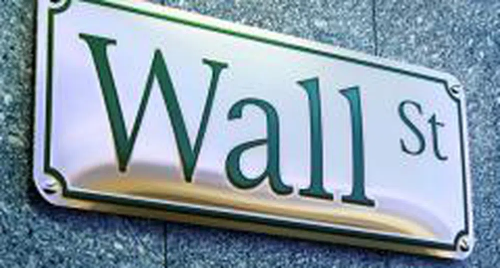 Dow Jones губи близо 200 пункта, повишава се с 0.5% за седмицата