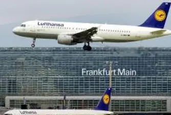 Lufthansa AG отчита спад на пътниците през ноември