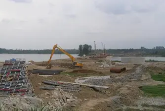 Няма опасност от спиране на европарите за Дунав мост 2