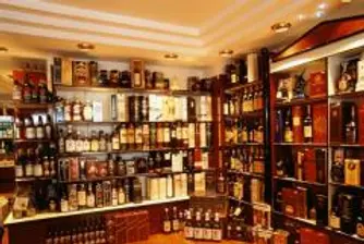 Румъния увеличава акцизите върху цигарите и алкохола
