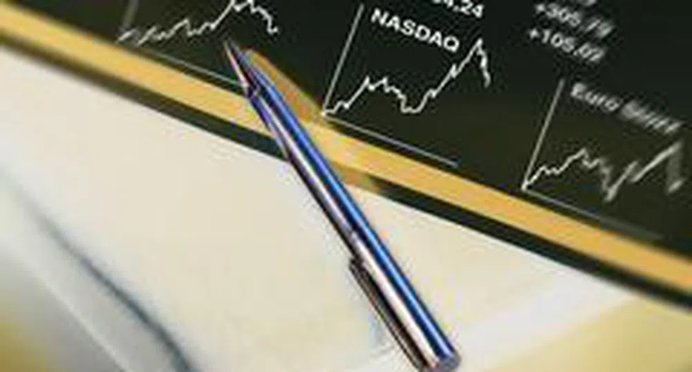 Advance Invest With Highest Rating by Lipper