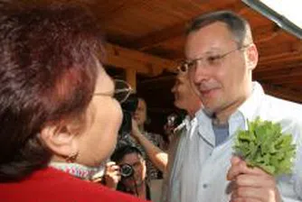 Станишев: Продължаваме с висок икономически растеж за стабилни доходи