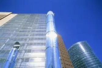 Даймлер купува 10% от Камаз