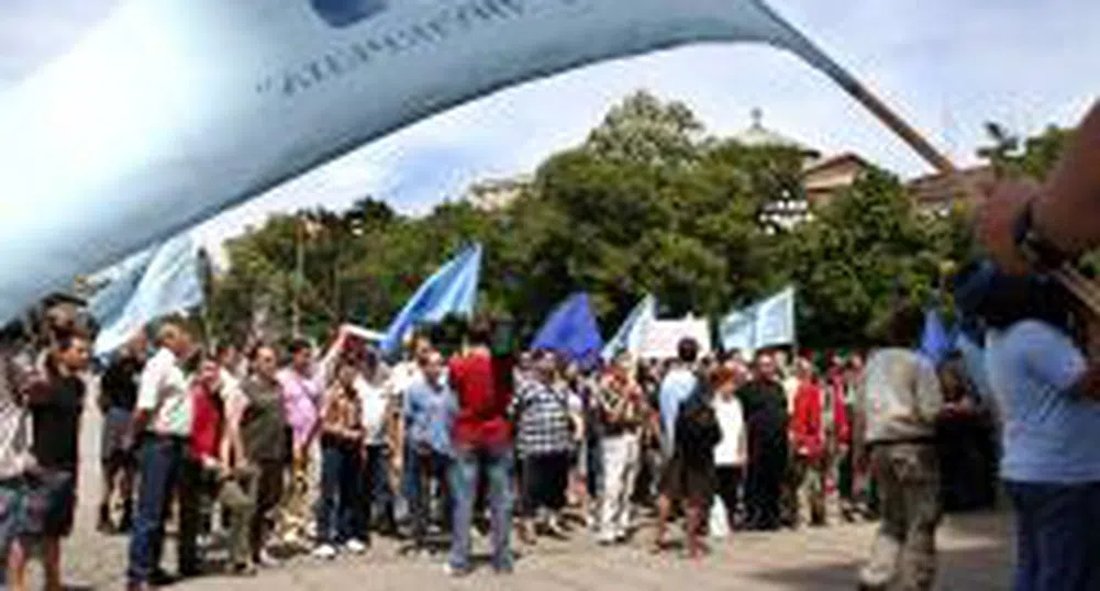 В "Лукойл Нефтохим-Бургас" подготвят протести