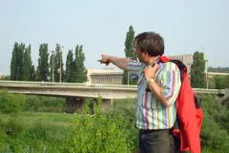 Йовчев: Нормално е в България да се ремонтират по 2000 км пътища