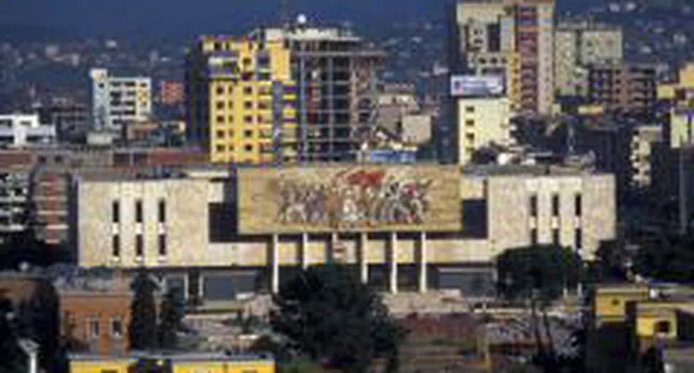 Colliers International: Бум в строителството на търговски центрове в Албания