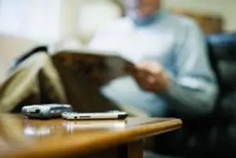 Nokia намали прогнозата си за продажбите на телефони