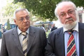 Синдикатите: Българите стоят над случващото се с доклада